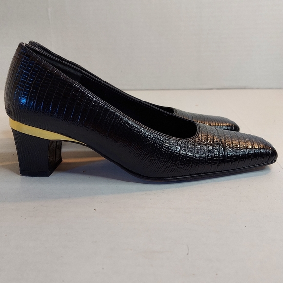 J. Renee Beam Black Lizard Heels - Picture 3 of 15
